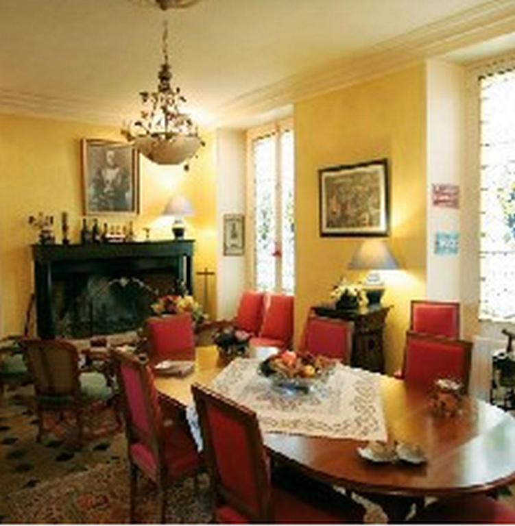 Mareuil-sur-Ay La Cour Des Marotiers B&B 외부 사진